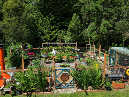 self sustaining gardens