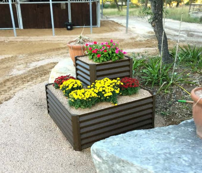 cubo inside cuadra rustic combo garden beds