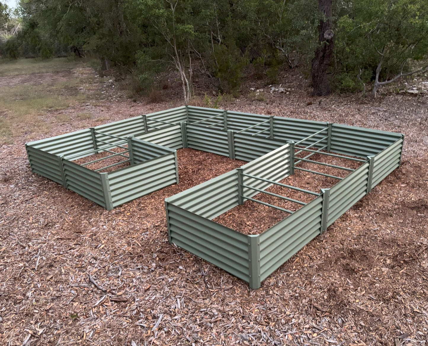 sage mezcla garden bed