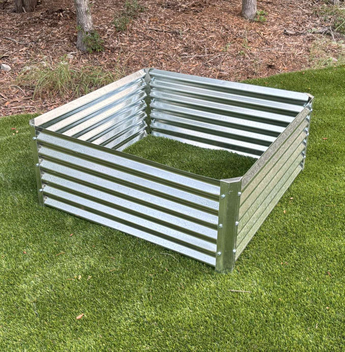 cuadra garden bed