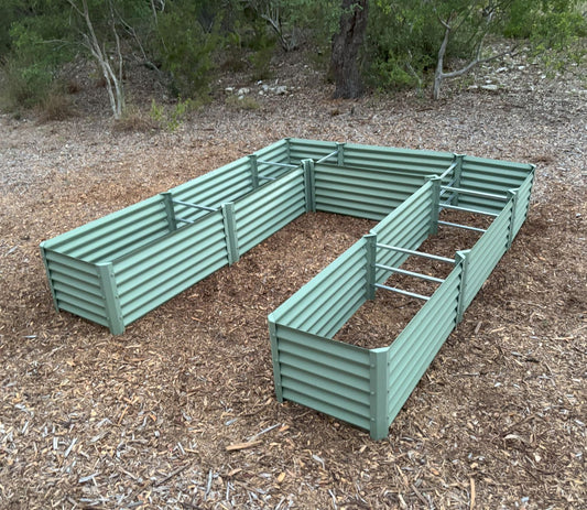 narrow sage long u garden bed