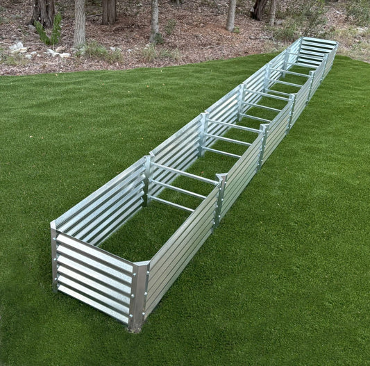 narrow zapallo garden bed