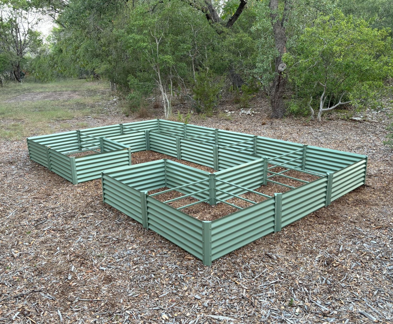 sage completo garden bed